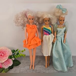 Vintage Set Of 3 Totsy 1987 Blonde Dolls With Blue‎ Eyes, Collectible